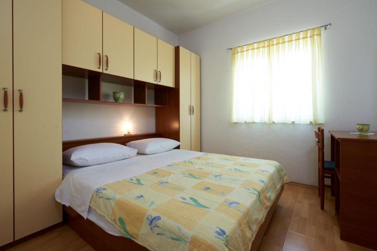 Apartments Mare - 30 M From Pebble Beach Сегет Враница Екстериор снимка