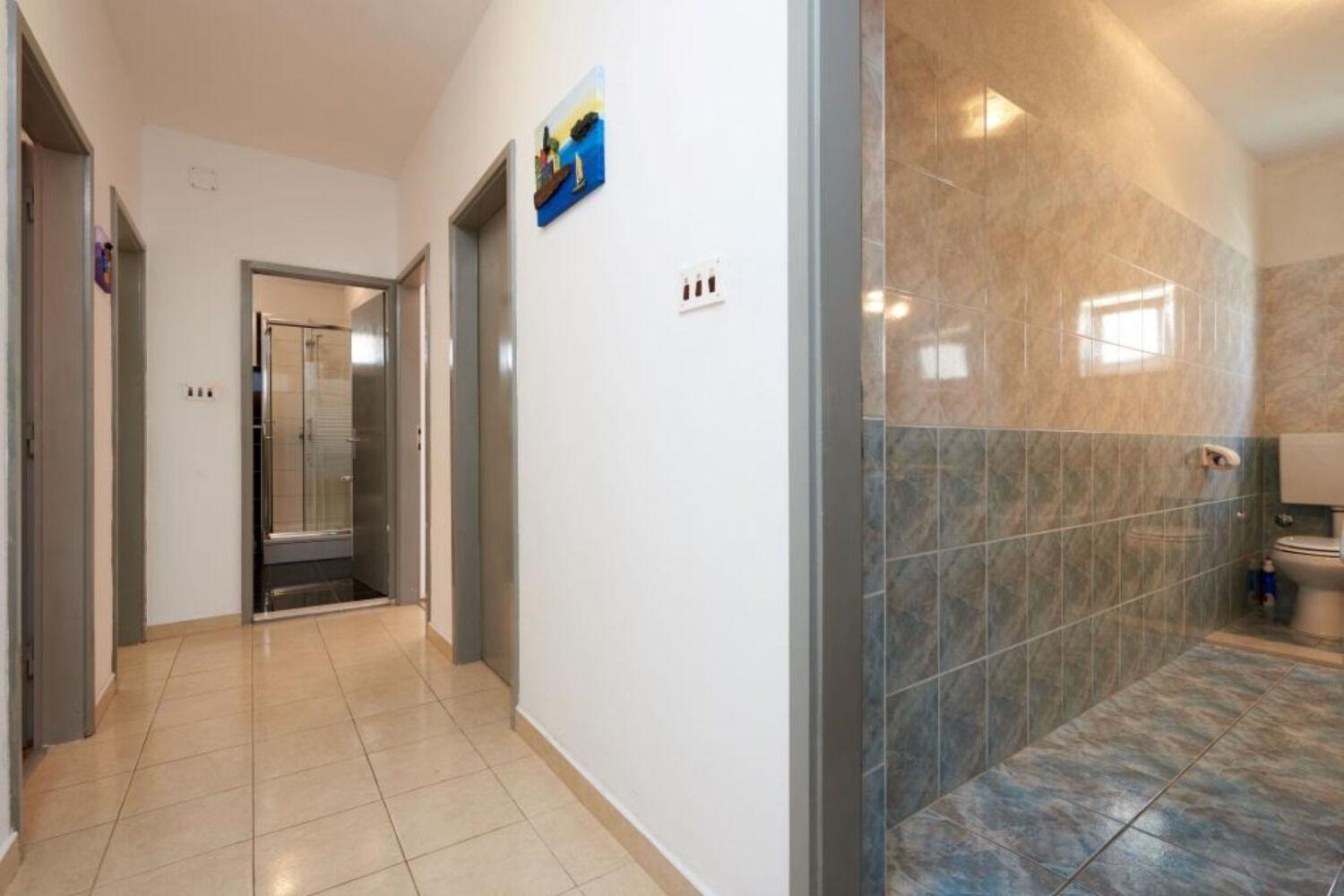 Apartments Mare - 30 M From Pebble Beach Сегет Враница Екстериор снимка