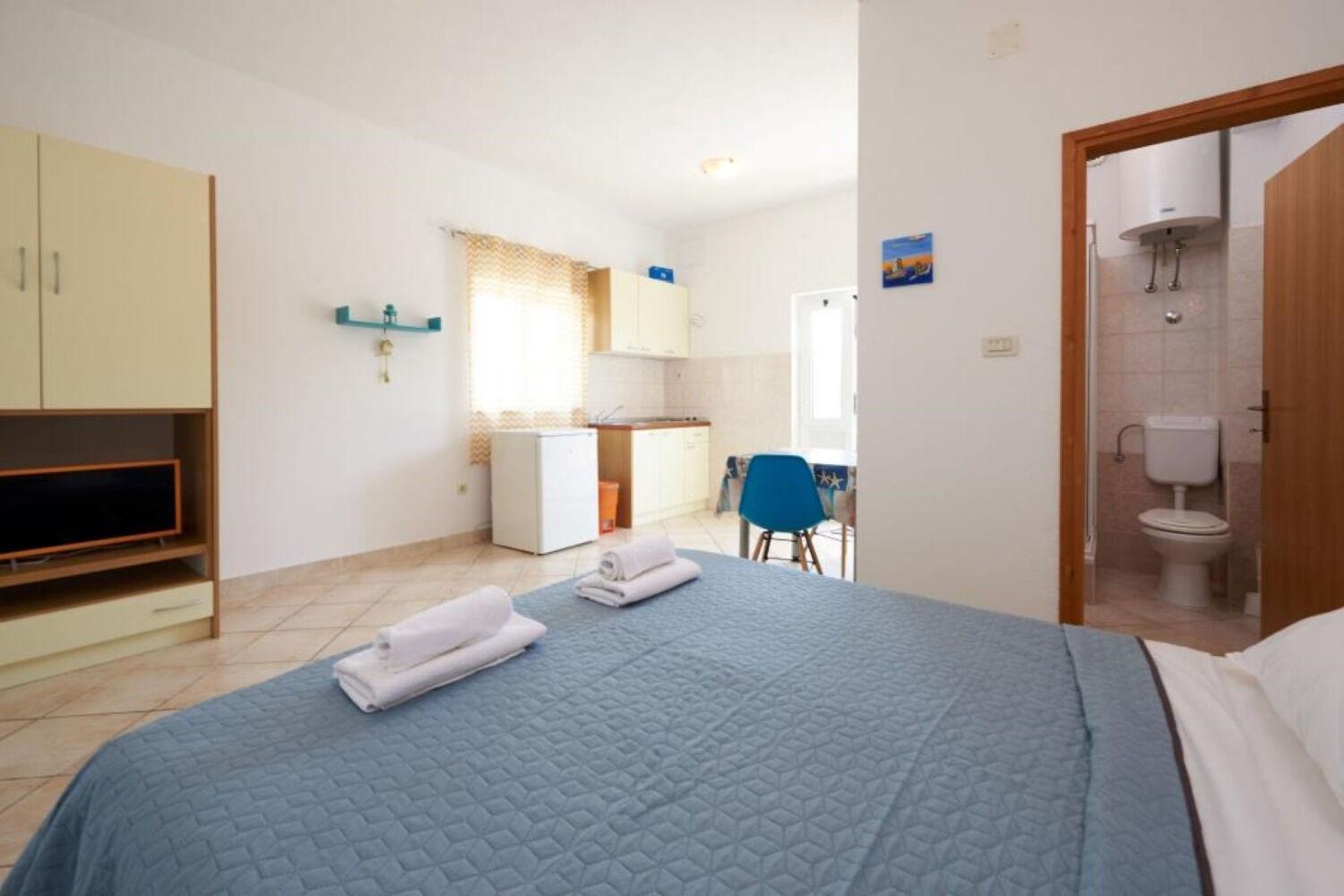 Apartments Mare - 30 M From Pebble Beach Сегет Враница Екстериор снимка