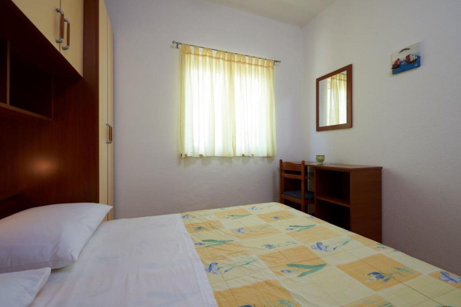 Apartments Mare - 30 M From Pebble Beach Сегет Враница Екстериор снимка