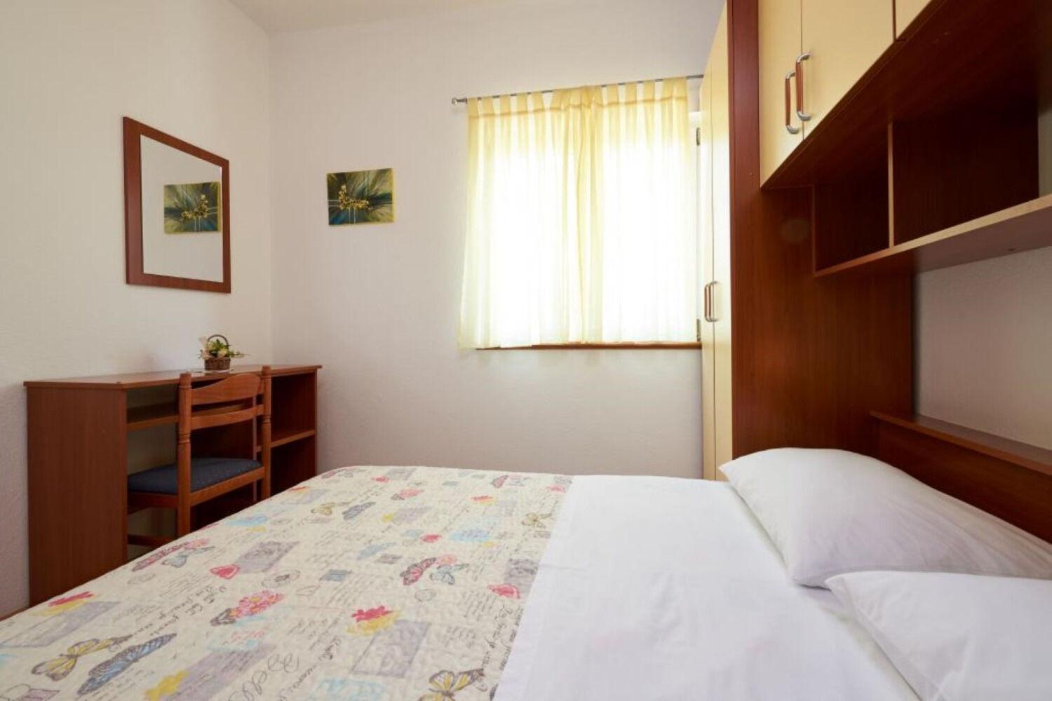 Apartments Mare - 30 M From Pebble Beach Сегет Враница Екстериор снимка