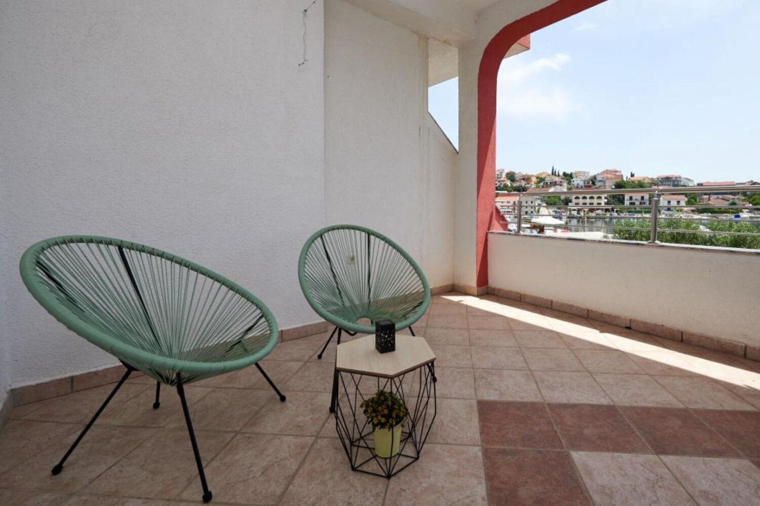 Apartments Mare - 30 M From Pebble Beach Сегет Враница Екстериор снимка