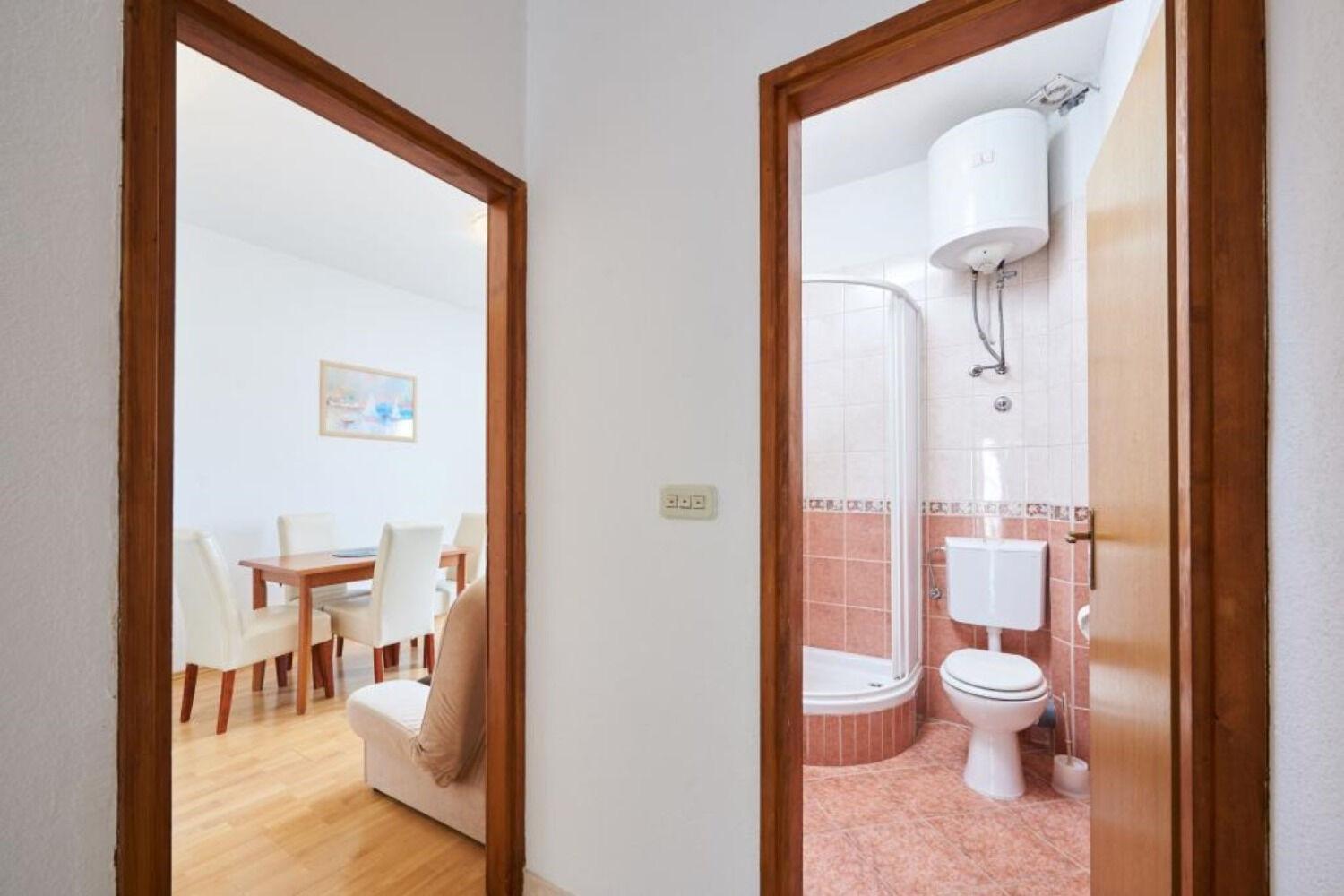 Apartments Mare - 30 M From Pebble Beach Сегет Враница Екстериор снимка