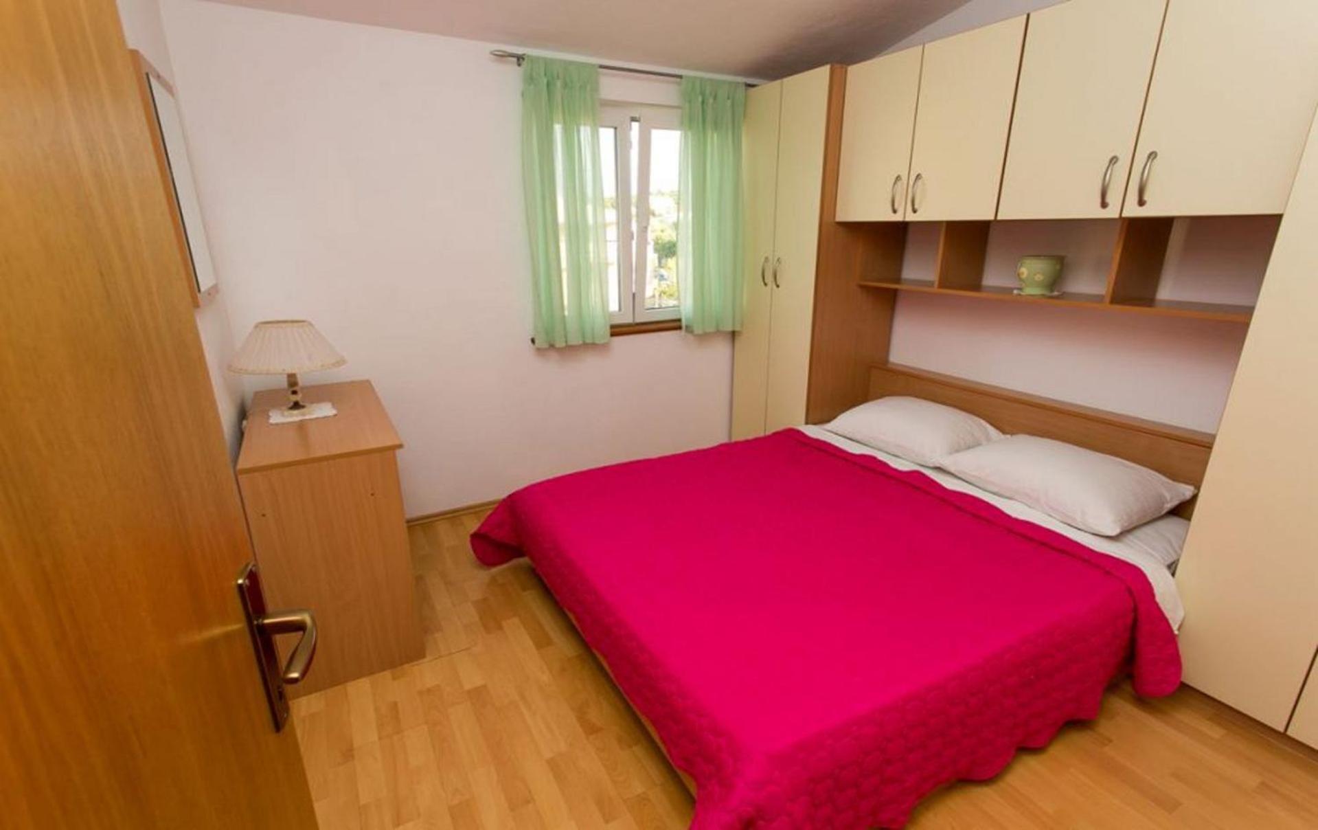 Apartments Mare - 30 M From Pebble Beach Сегет Враница Екстериор снимка